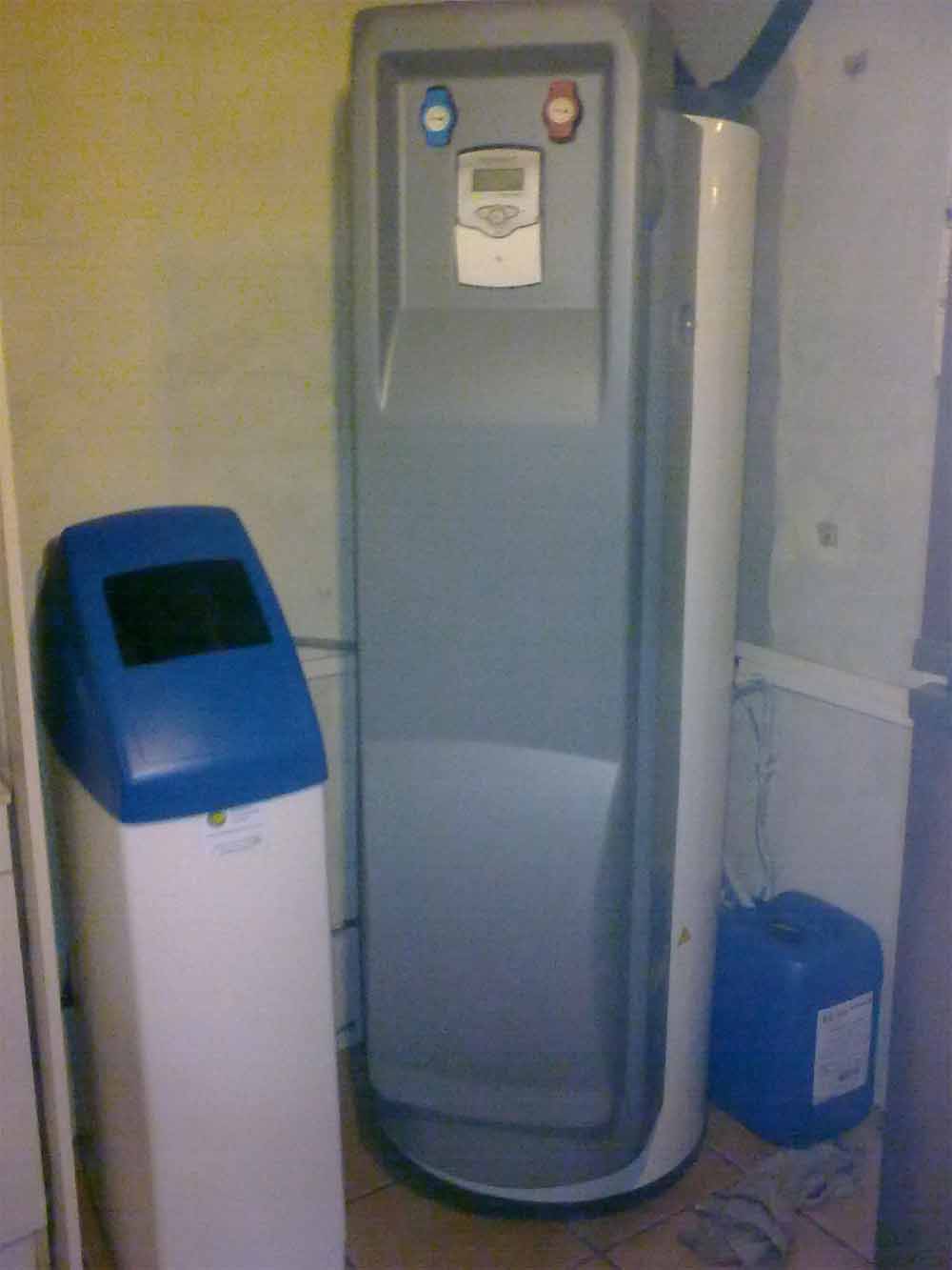 images/energies%20renouvelables/chauffe-eau-solaire.jpg#joomlaImage://local-images/energies renouvelables/chauffe-eau-solaire.jpg?width=1000&height=1333